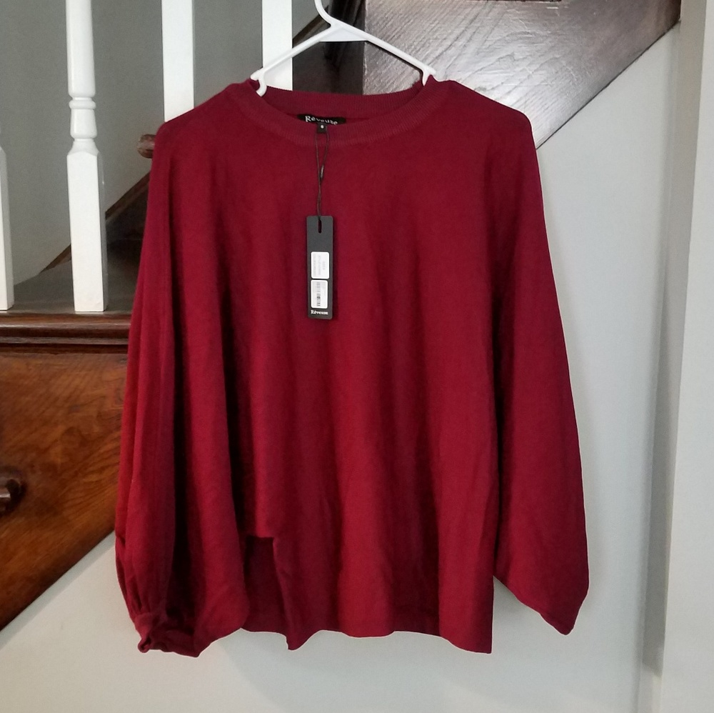Reveuse red sweater NWT SIZE SMALL